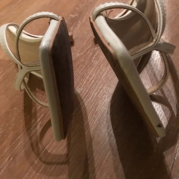 Bottega Veneta Looking White Mule Heels - Picture 5 of 8